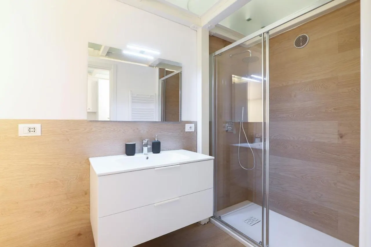 Appartamento Primopiano - Aragona Flats Milano