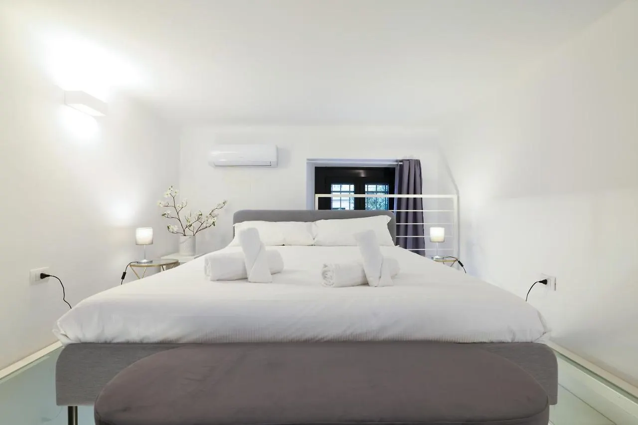 Appartamento Primopiano - Aragona Flats Milano