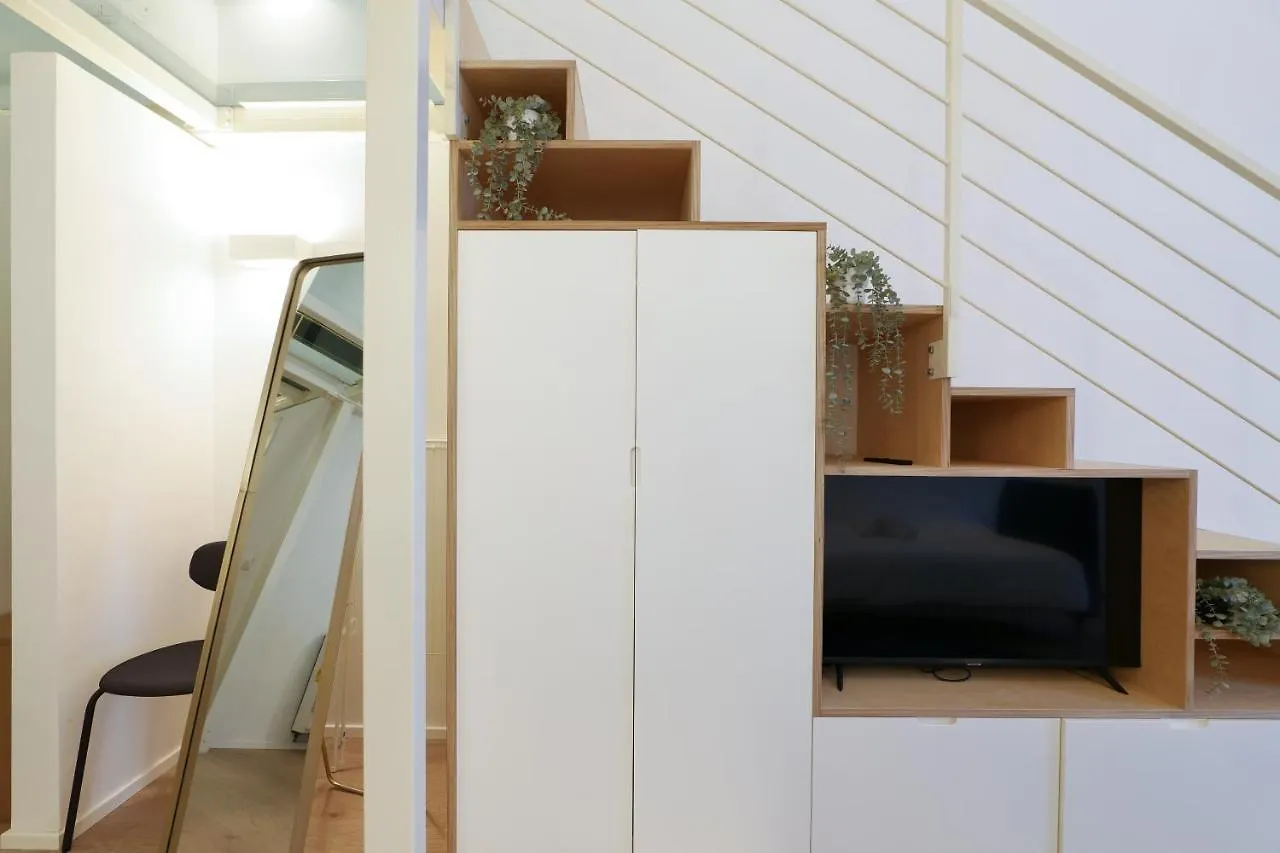 Appartamento Primopiano - Aragona Flats Milano Italia