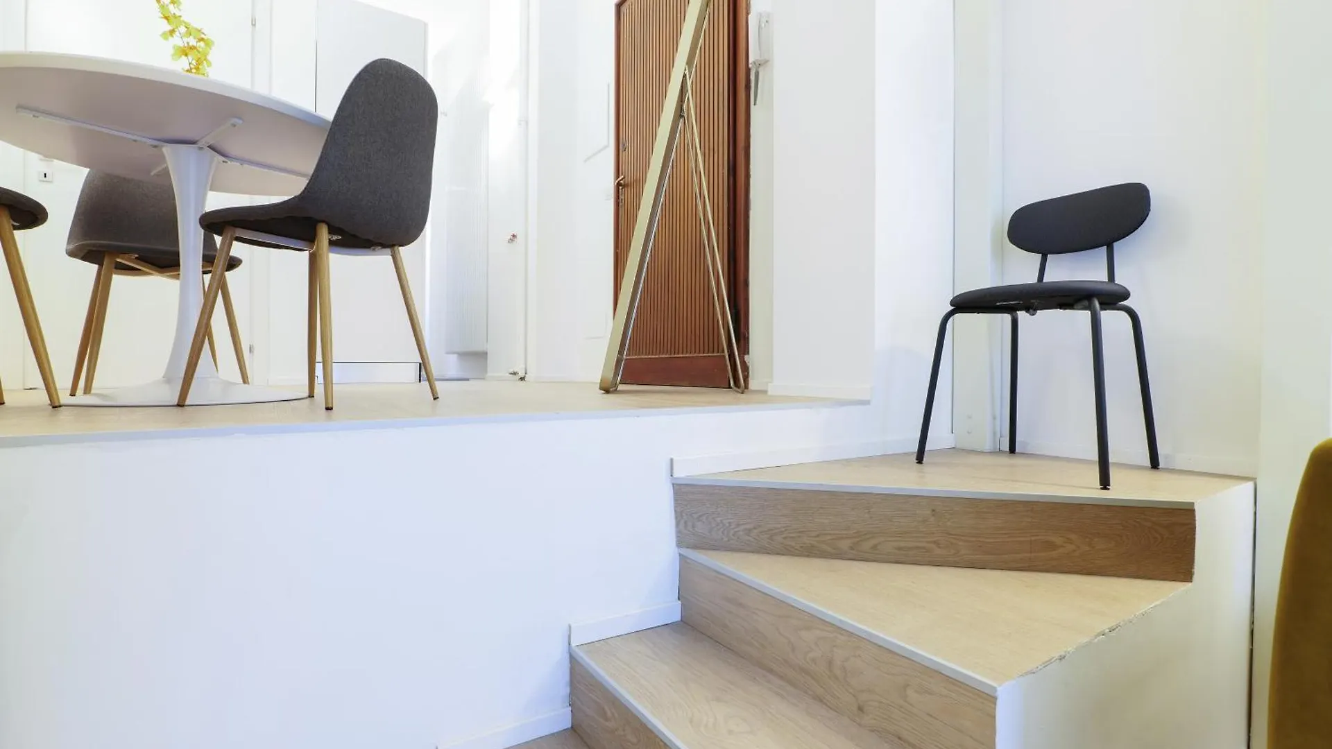 Appartamento Primopiano - Aragona Flats Milano Italia